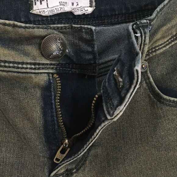 Free People Distressed Skinny Jeans Olive Green Low Rise Stretchy Slim Size 24 - Picture 12 of 13